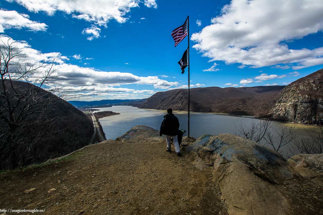 breakneck ridge flags